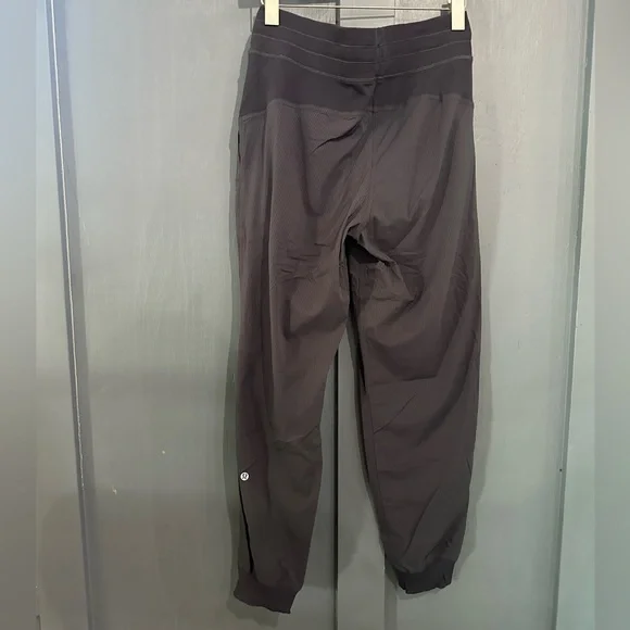 Lululemon Dance Studio Joggers - 8 - Picture 5 of 8